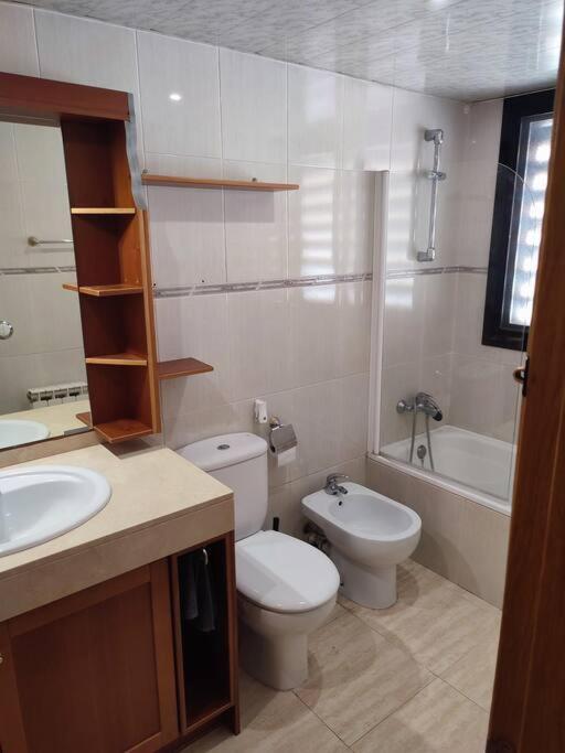 Appartement Duplex Con Piscina En Rubí Extérieur photo